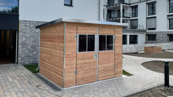 Gartenhaus mit Holzwänden